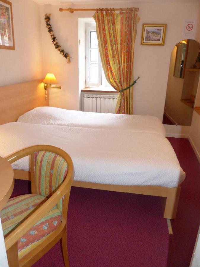 Hotel Logis Auberge De L'Isard Saint-Lary  Ngoại thất bức ảnh