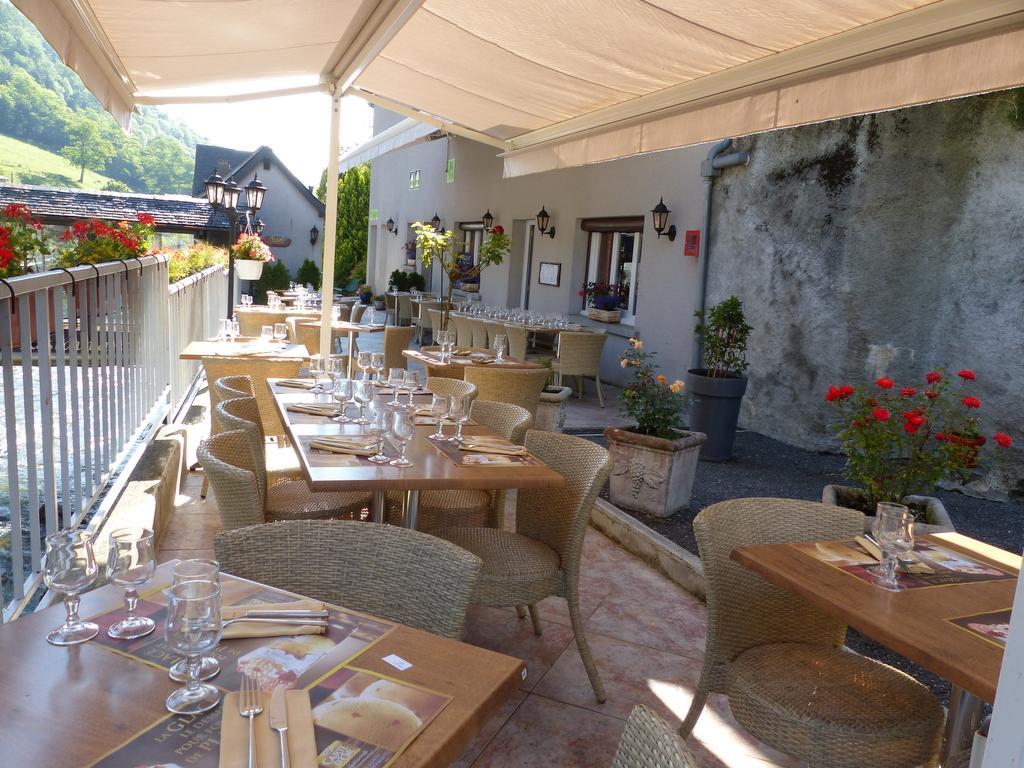 Hotel Logis Auberge De L'Isard Saint-Lary  Ngoại thất bức ảnh